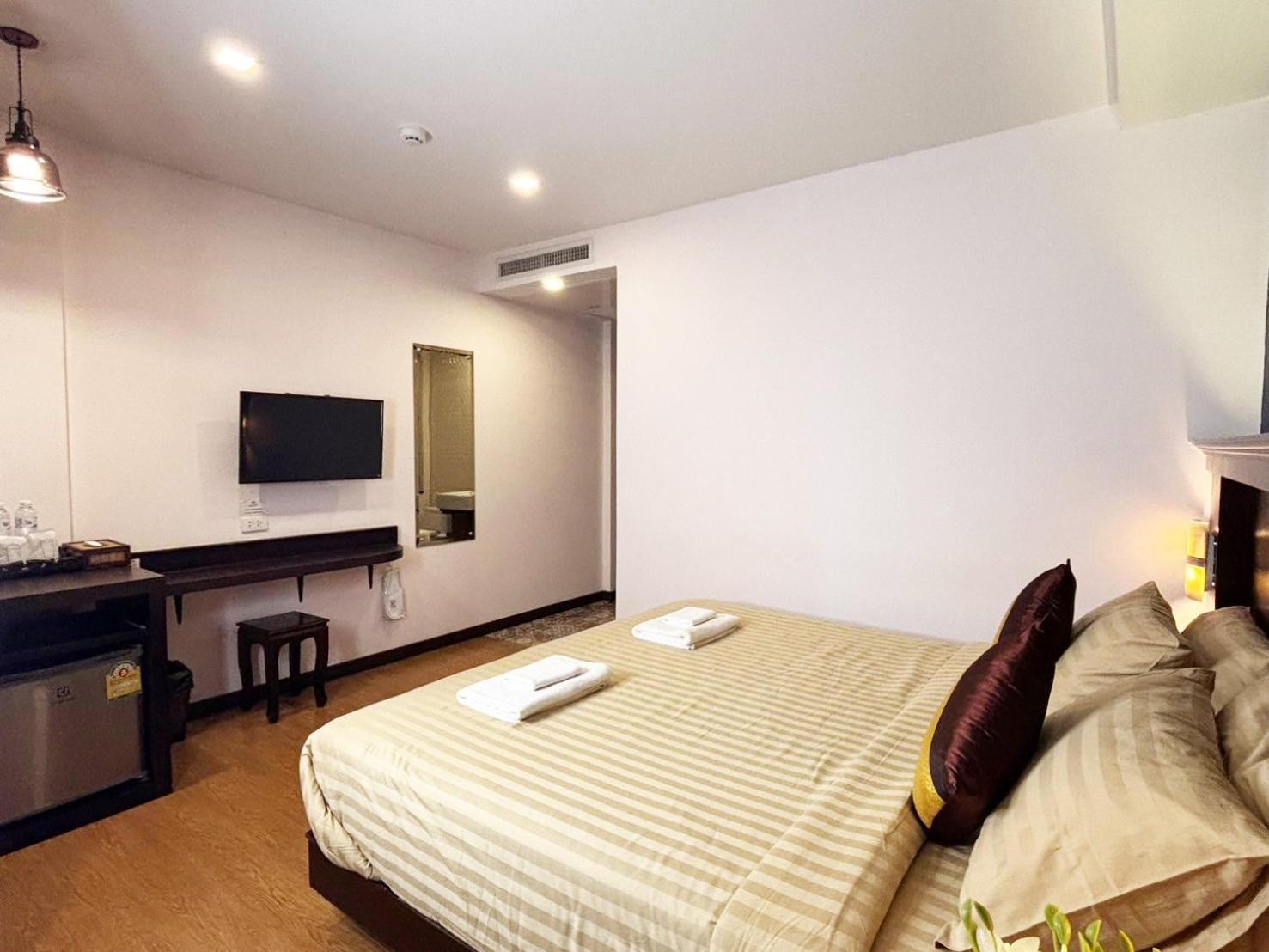 Patra Phrasing Boutique Hotel Chiang Mai Extérieur photo